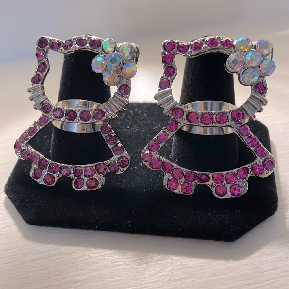 Hello Kitty 🎀 Ring. - Picture 7 of 9